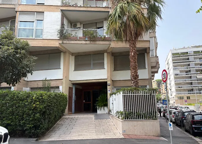 Rhome 34 Trastevere * Ρώμη